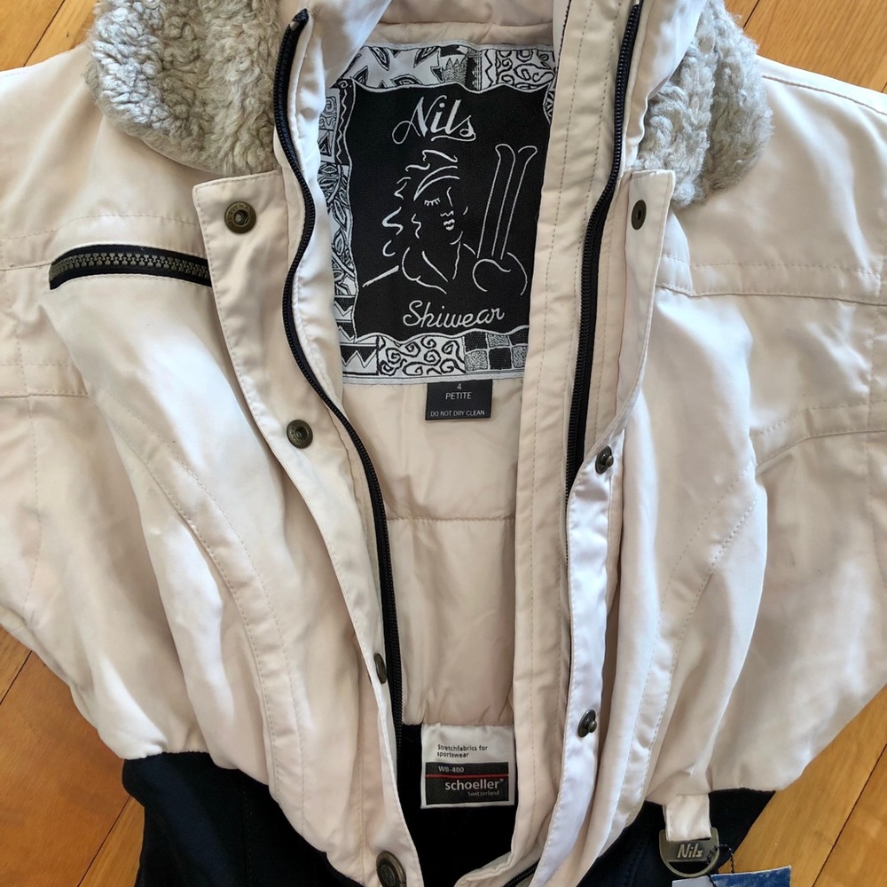 NILS Skiwear vintage one piece with fur collar women’s